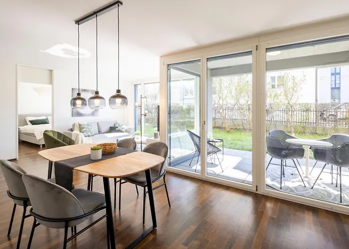 Stayy Green Oasis Near Zurich I Free Parking I Tv