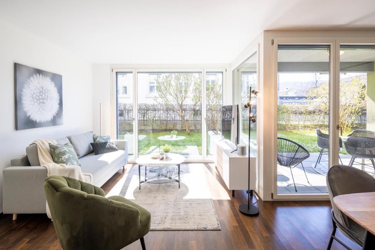 Apartment Stayy Oasis Near Zurich I Free Parking I Tv